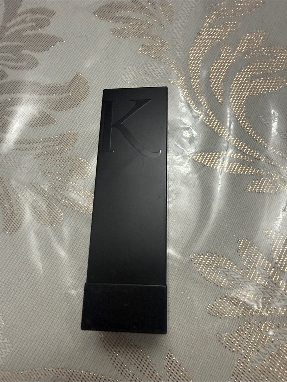 K-Inspired Black Lipstick Case - Sleek Matte Sleeve